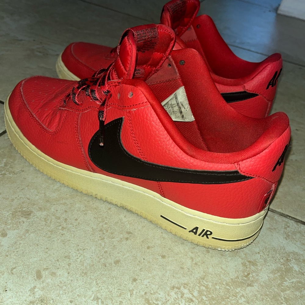 Nike Air Force 1 NBA Low University Red